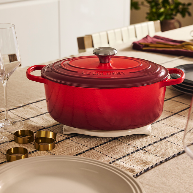 Oval Dutch Oven, view 6